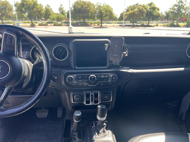 Photo of 2021 Silver Jeep Wrangler Unlimited 4xe