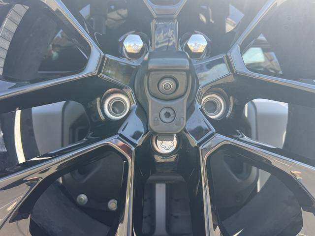 Photo of 2021 Silver Jeep Wrangler Unlimited 4xe