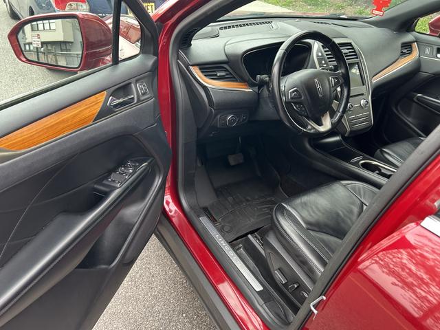Photo of 2018 Red Lincoln MKC