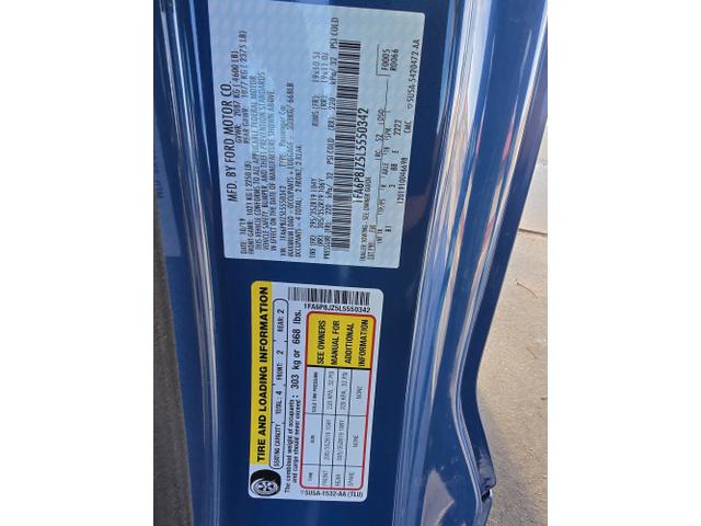 Photo of 2020 Blue Ford Shelby GT350
