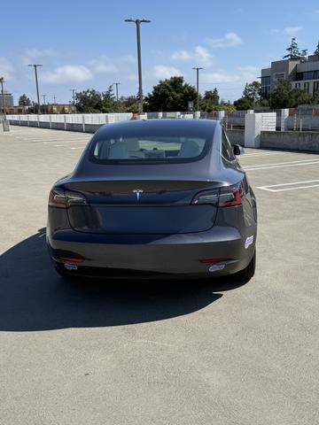 Photo of 2019 Gray Tesla Model 3