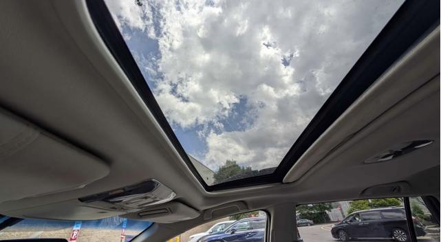 Photo of 2014 Red Subaru Outback