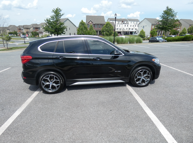 Photo of 2017 Black BMW X1