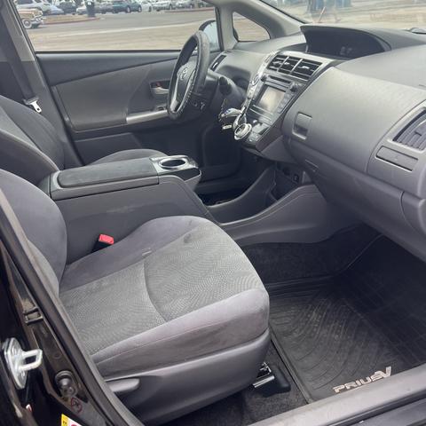 Photo of 2014 Black Toyota Prius v