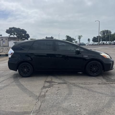 Photo of 2014 Black Toyota Prius v