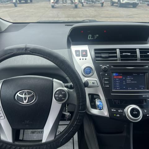 Photo of 2014 Black Toyota Prius v