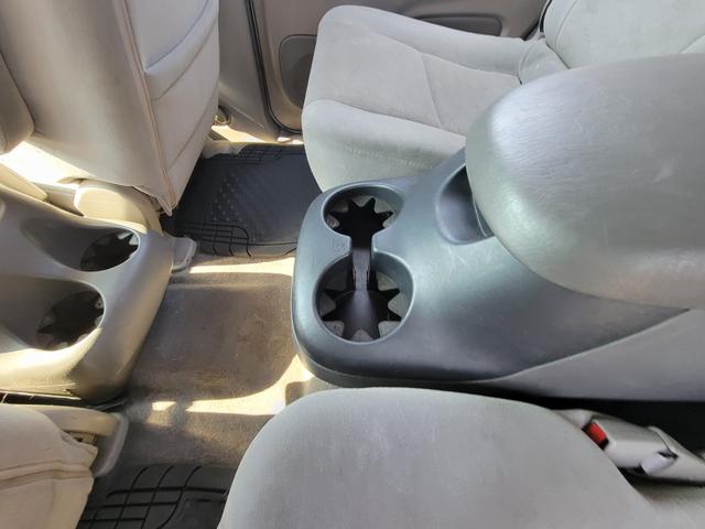 Photo of 2006 Silver Toyota Sequoia