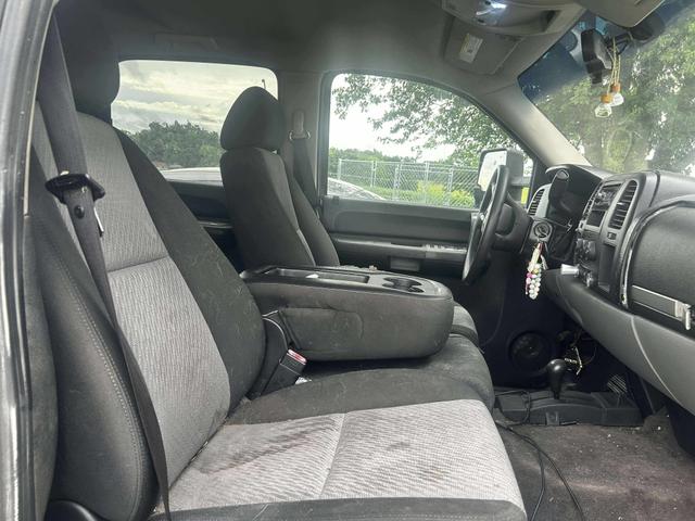 Photo of 2009 Black Chevrolet Silverado 1500