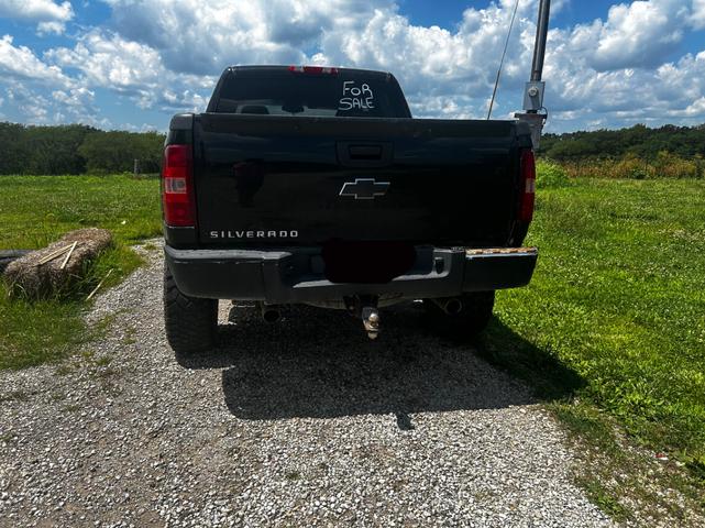 Photo of 2009 Black Chevrolet Silverado 1500