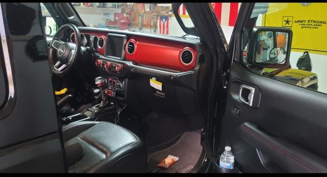 Photo of 2021 Black Jeep Wrangler