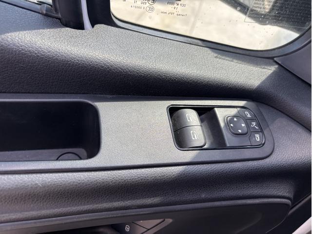Photo of 2020 White Mercedes-Benz Sprinter 2500