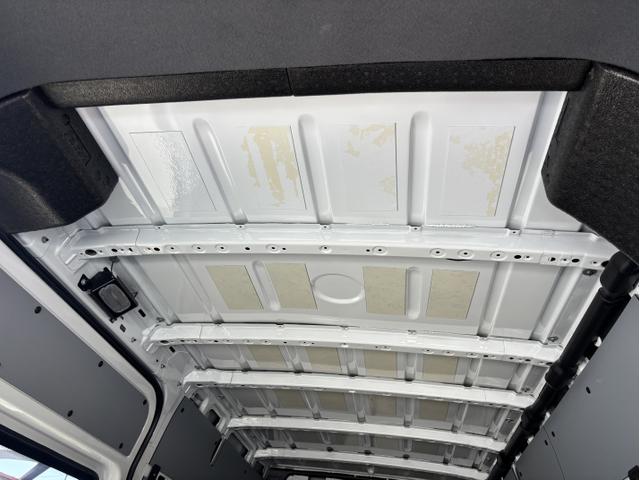 Photo of 2020 White Mercedes-Benz Sprinter 2500