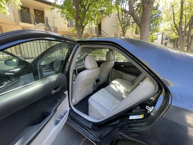 Photo of 2012 Black Toyota Camry