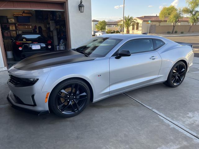 Photo of 2019 Silver Chevrolet Camaro