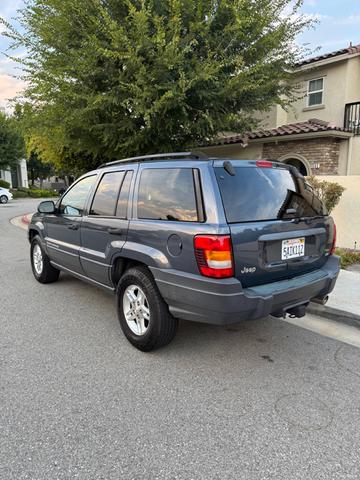 Photo of 2003 Blue Jeep Grand Cherokee