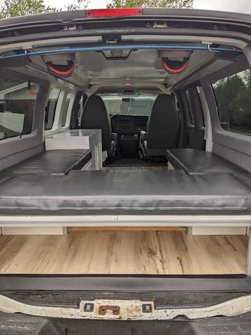 Photo of 2011 White GMC Savana 3500