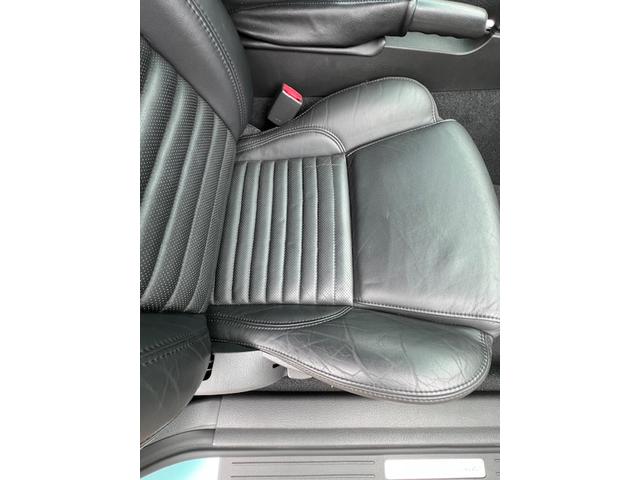 Photo of 2002 Blue Ford Thunderbird