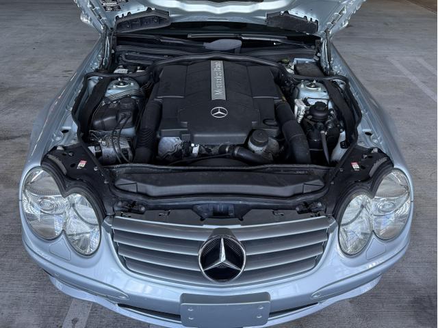 Photo of 2003 Silver Mercedes-Benz SL-Class