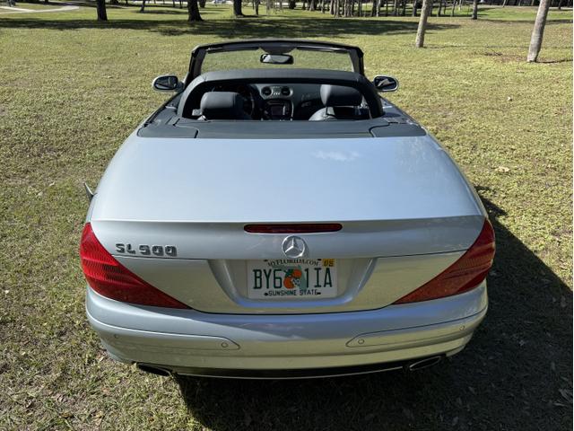 Photo of 2003 Silver Mercedes-Benz SL-Class