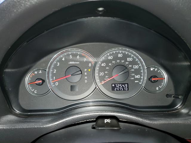 Photo of 2009 Gray Subaru Outback