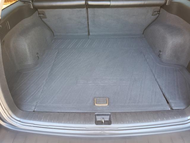 Photo of 2009 Gray Subaru Outback
