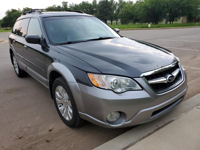 Photo of 2009 Gray Subaru Outback