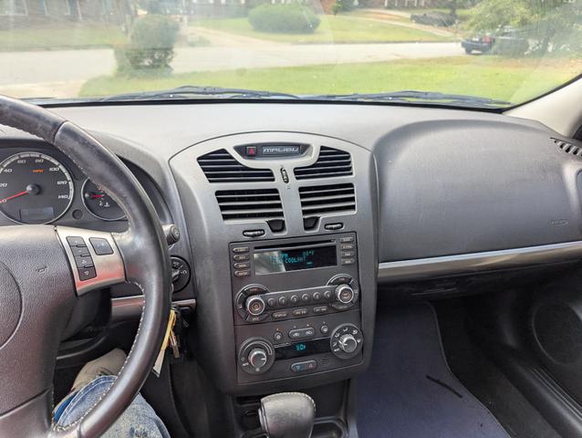 Photo of 2006 Blue Chevrolet Malibu