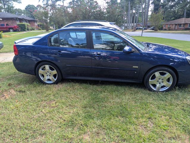 Photo of 2006 Blue Chevrolet Malibu