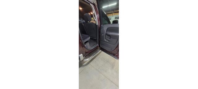 Photo of 2005 Red Dodge Ram 2500