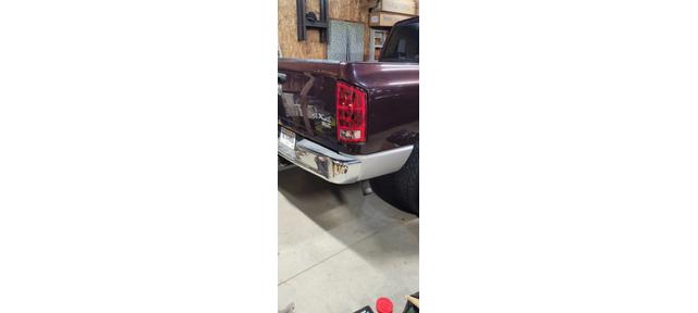 Photo of 2005 Red Dodge Ram 2500