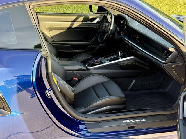 Photo of 2021 Blue Porsche 911