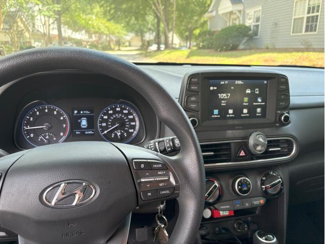 Photo of 2021 Gray Hyundai KONA