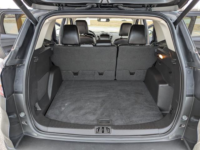 Photo of 2017 Gray Ford Escape