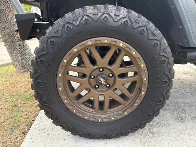 Photo of 2020 Black Jeep Wrangler Unlimited