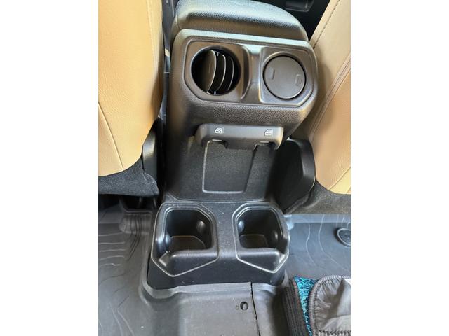 Photo of 2020 Black Jeep Wrangler Unlimited