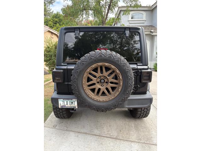 Photo of 2020 Black Jeep Wrangler Unlimited