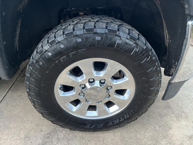 Photo of 2015 Silver GMC Sierra 2500