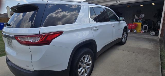 Photo of 2018 White Chevrolet Traverse