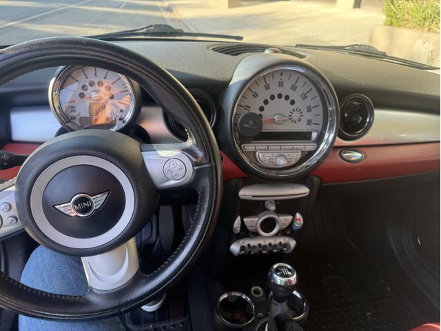 Photo of 2010 Black MINI Cooper