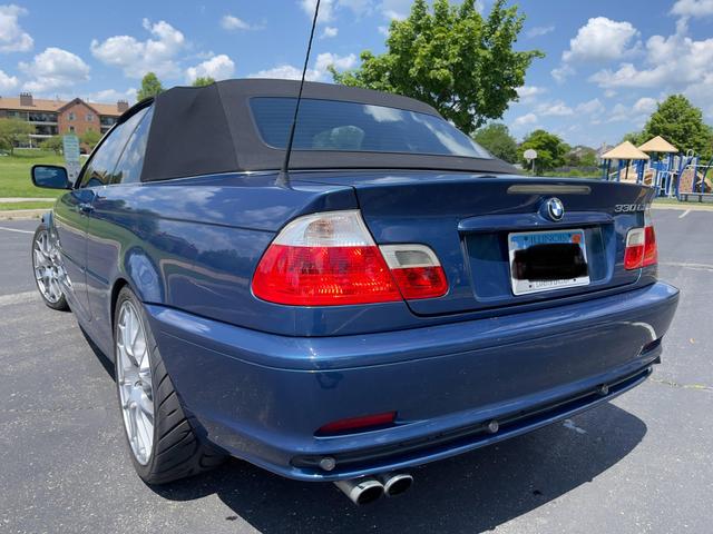 Photo of 2003 Blue BMW 330