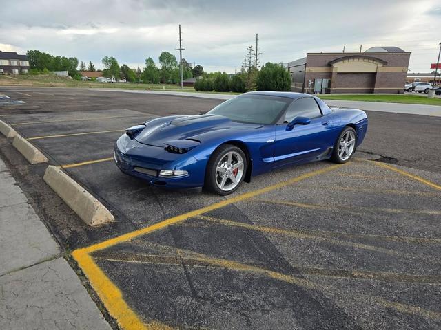 Photo of 2002 Blue Chevrolet Corvette