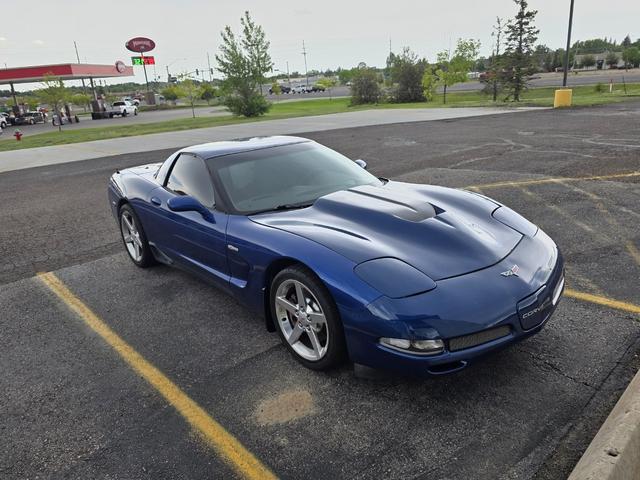 Photo of 2002 Blue Chevrolet Corvette