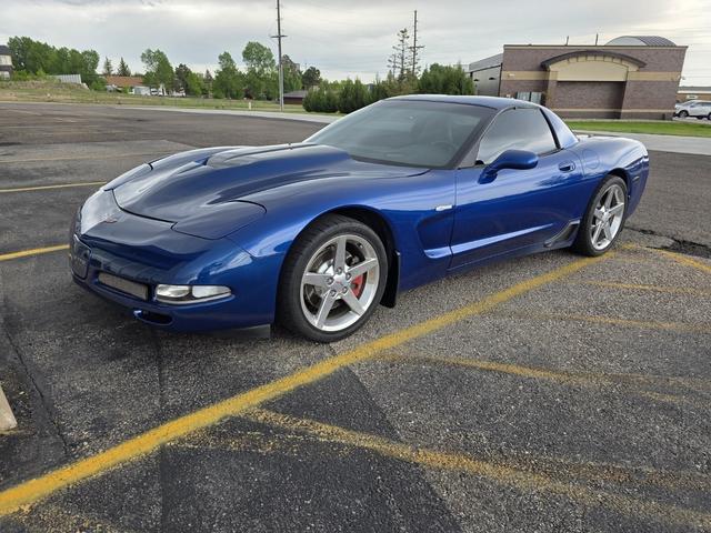 Photo of 2002 Blue Chevrolet Corvette