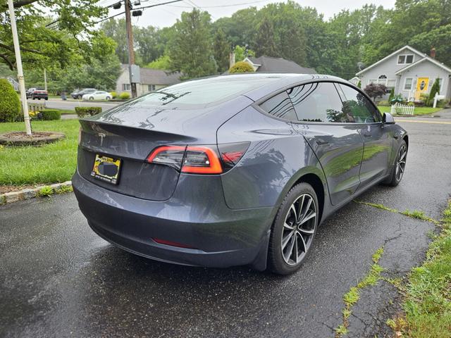 Photo of 2023 Gray Tesla Model 3