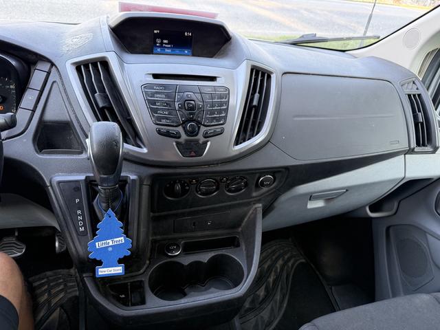 Photo of 2016 Silver Ford Transit-350