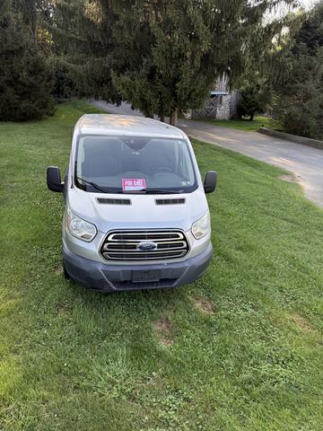 Photo of 2016 Silver Ford Transit-350