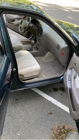 Photo of 1996 Green Toyota Camry
