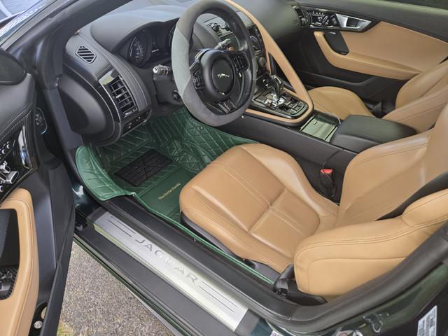 Photo of 2015 Green Jaguar F-TYPE