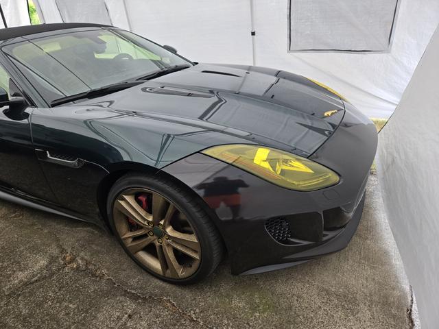 Photo of 2015 Green Jaguar F-TYPE