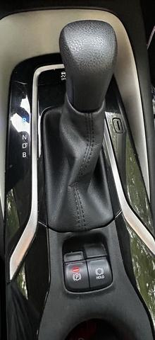 Photo of 2022 White Toyota Corolla